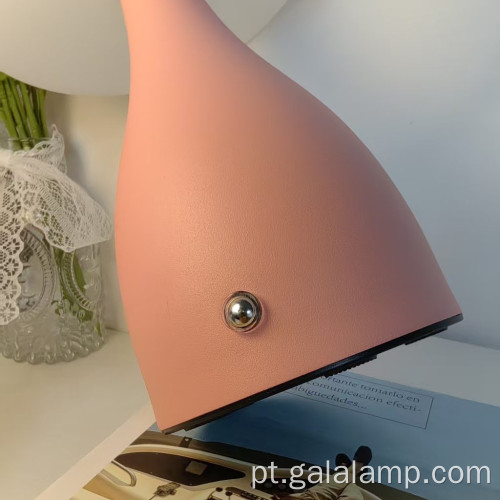 Candeeiro de mesa recarregável estilo creme nórdico